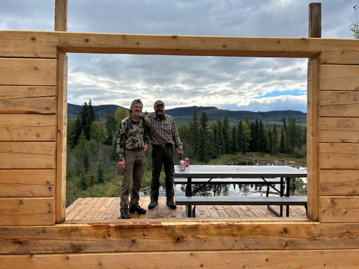 Rocky Mountain Elk - Rifle Rut Hunt / British Columbia, Canada ...