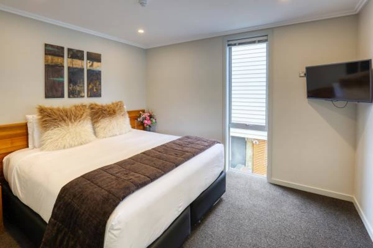 Hunting accommodation