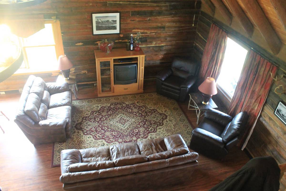 Hunting accommodation