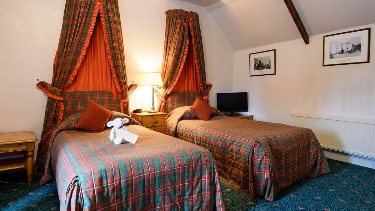 Hunting accommodation