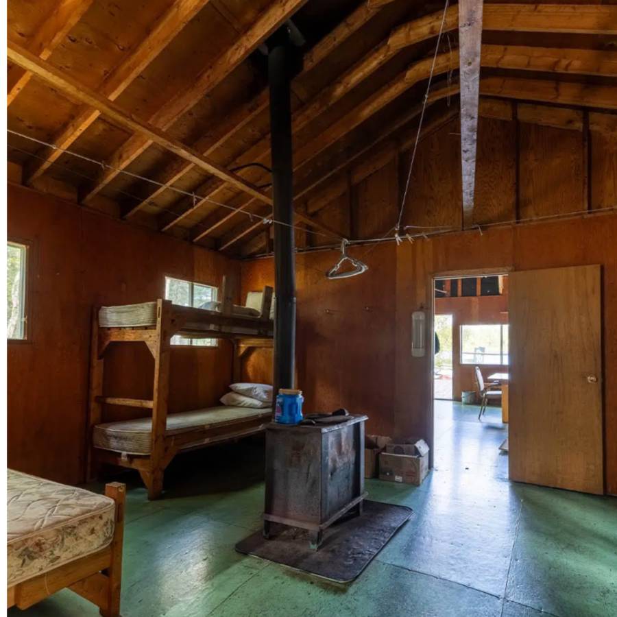 Hunting accommodation