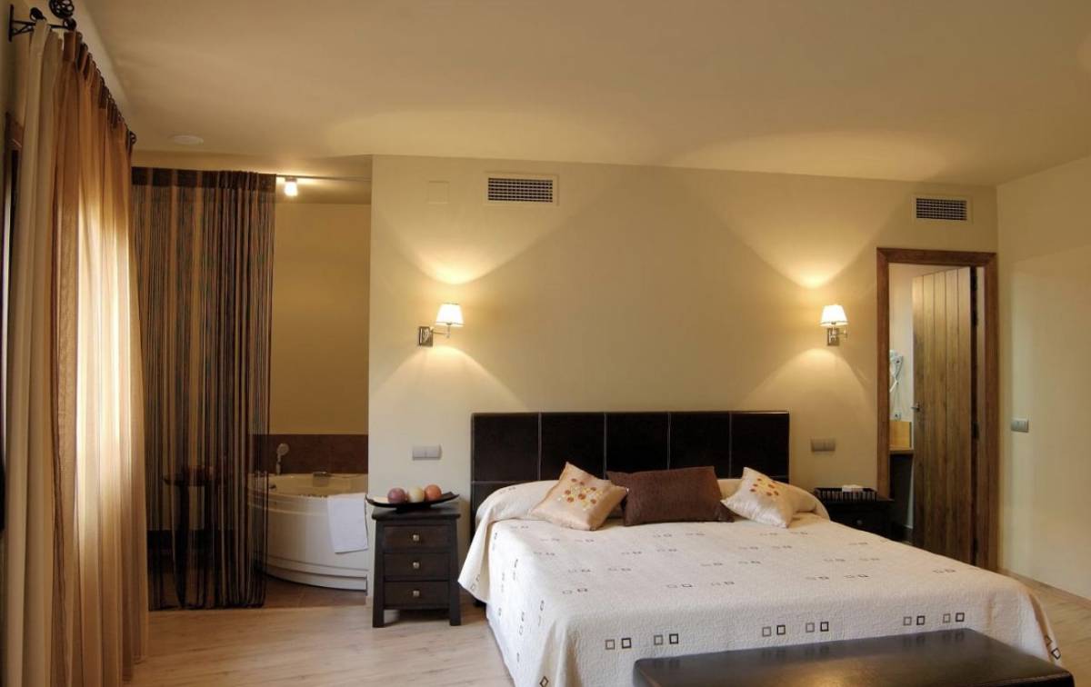 Hunting accommodation
