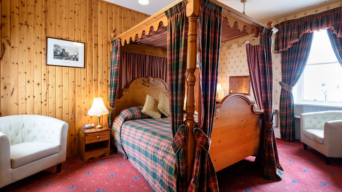 Hunting accommodation