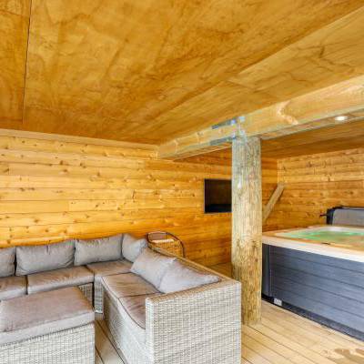 Hunting accommodation