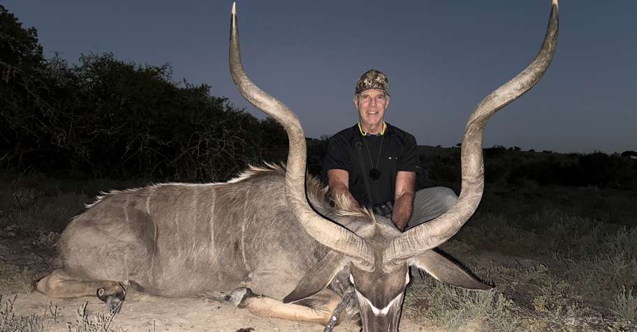 1x1 Kudu+Gemsbok Pkg (7 Trophies)