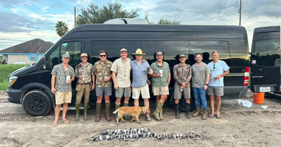 Whitewing Dove Hunts​