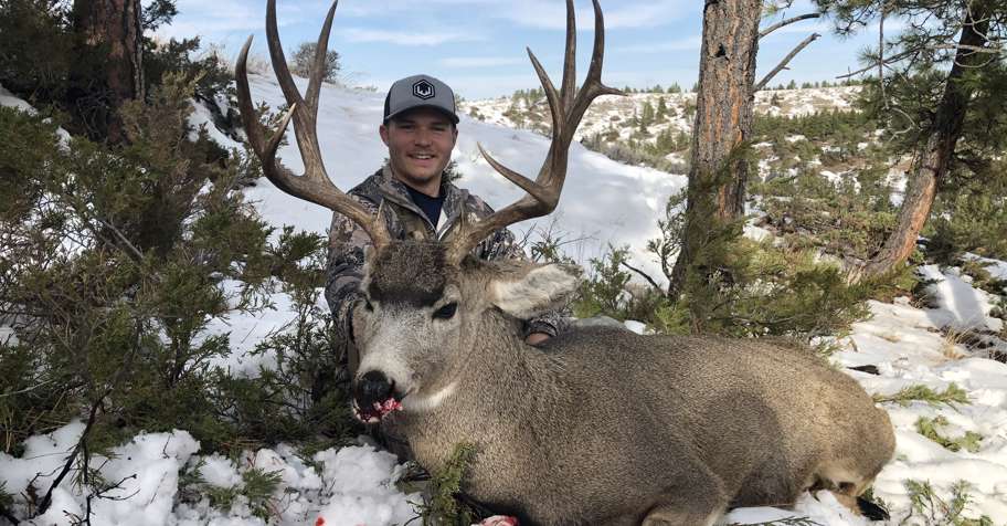 Backcountry Trophy Deer Hunt
