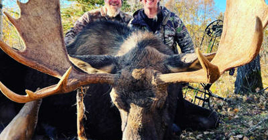 6 Day Archery Rut Moose Hunt 2x1 '26