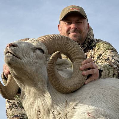 Stone & Dall Sheep Hunting