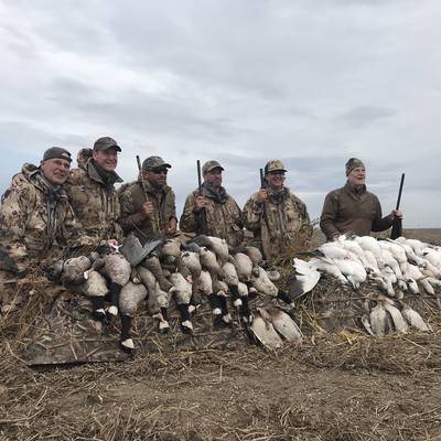 BASIC GOOSE & DUCK HUNT- 6-12 Hunters