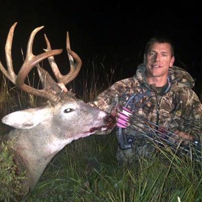 6 Day Archery Whitetail Hunt 2x1 '26