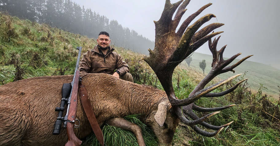 New Zealand Red Stag 370 SCI Silver