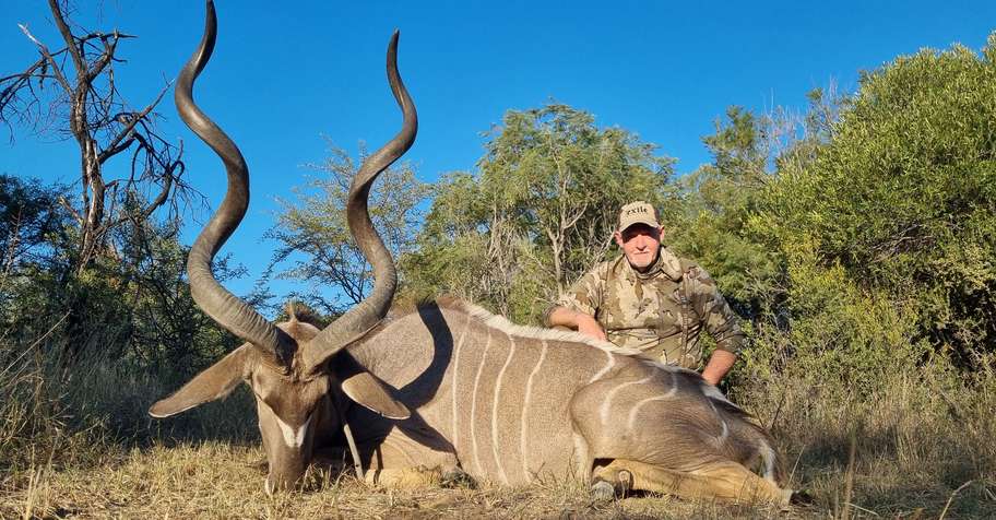 Kudu and Warthog RUT hunt