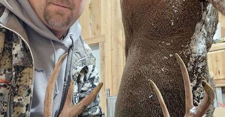 3 Day Guided Whitetail Muzzleloader Hunt