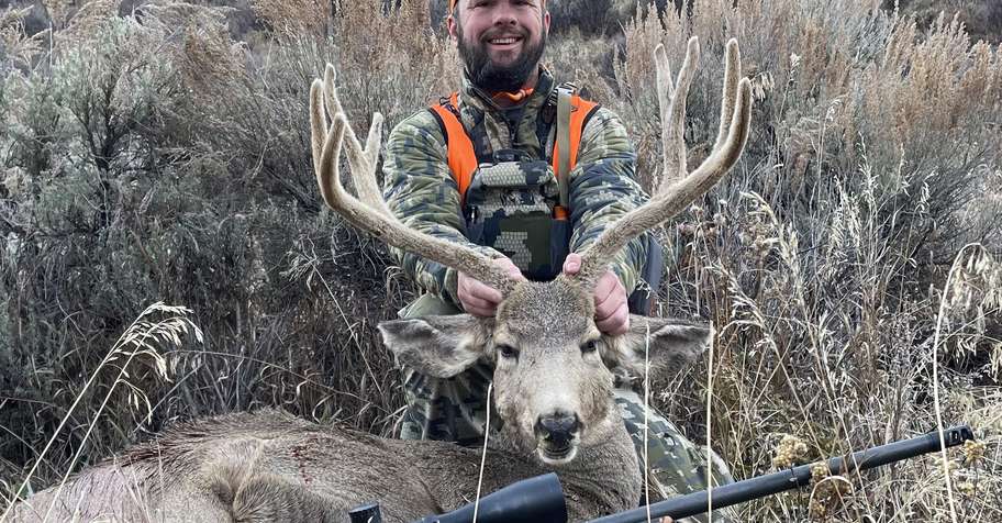 NW Colorado Mule Deer Group Rifle hunt