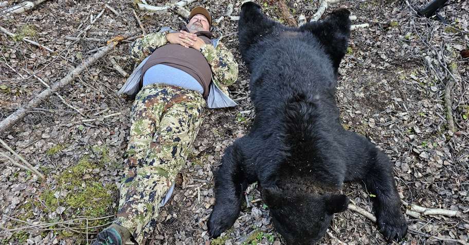 NE Alberta Baited Black Bear Hunt- '27