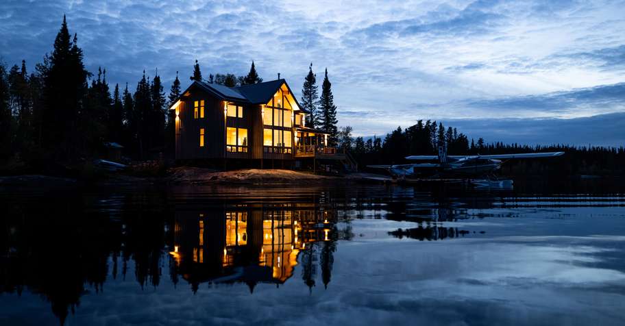 Guided Luxury Moose Hunt- Critchell '26