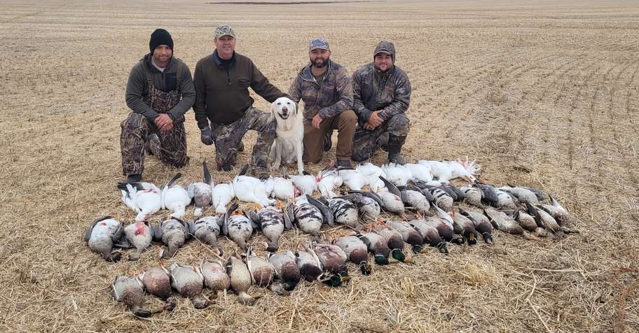 3 Day All Inclusive Hunt for 8+ Hunters