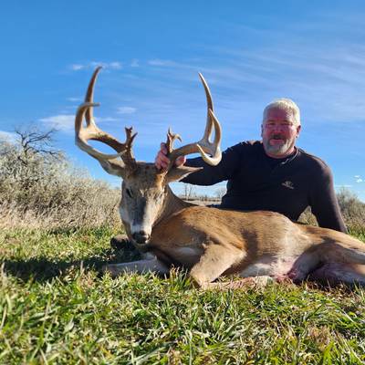 South Dakota Archery Whitetail Deer Hunt
