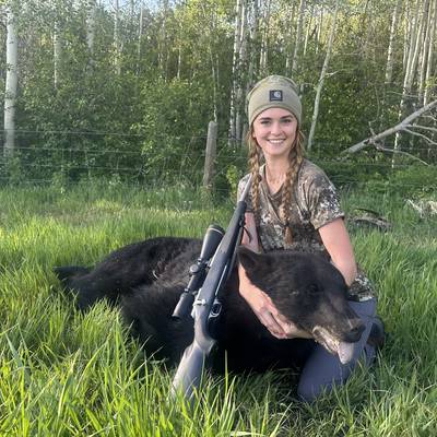 5 Day Trophy Bear Hunt 2x1