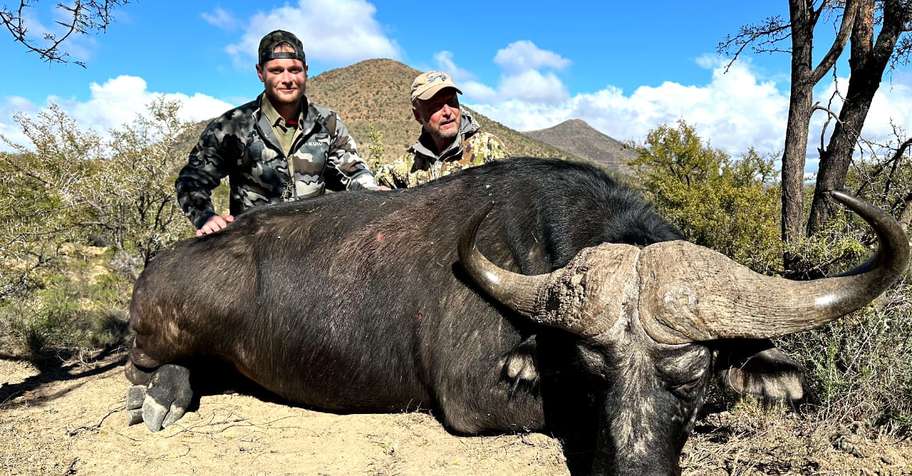 Buffalo Hunt