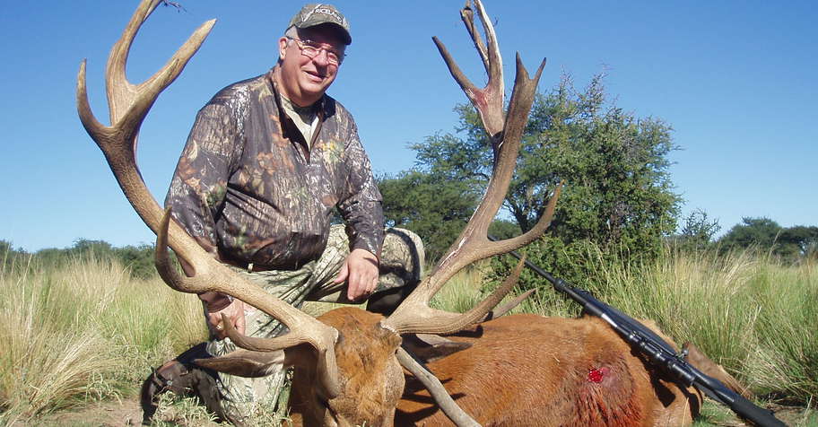 SAVE 6K! 1 RED STAG + 2 WATER BUFFALO