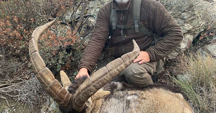 SOUTHEASTERN-SIERRA NEVADA IBEX HUNT