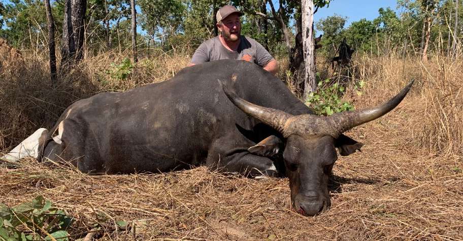 Banteng Hunt 2x1 PRE-SHOW SPECIAL PRICE