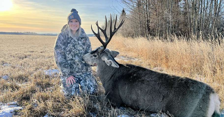 Trophy Alberta Mule Deer 2026