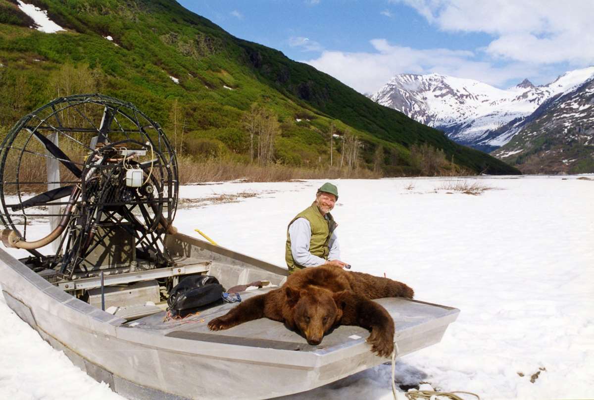 alaska hunting trip