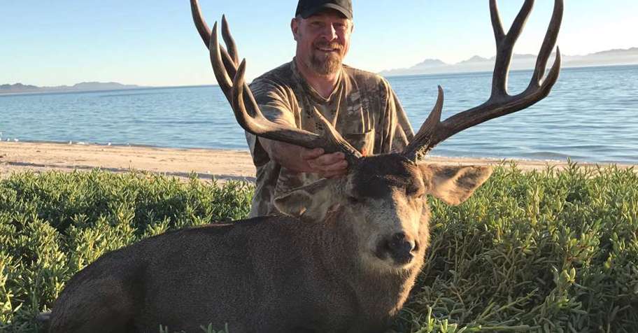 6 Day Archery Mule Deer Hunt 2x1 '26