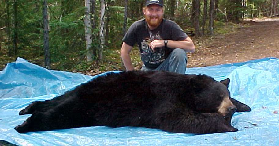 Fly-In Guided Bear Hunt w/ Fishing '27
