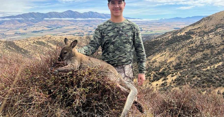 1 Day Wallaby Hunting
