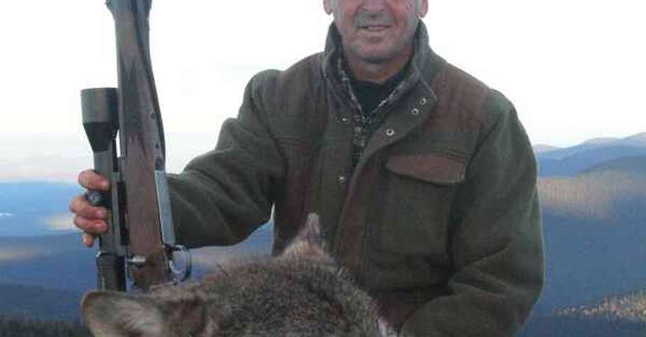 2x1 Winter Wolf Hunt