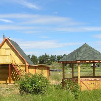 Hunting accommodation