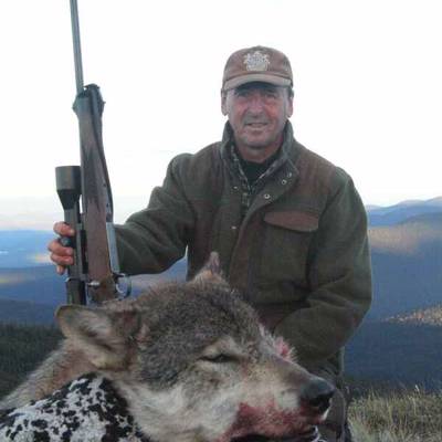 2x1 Winter Wolf Hunt